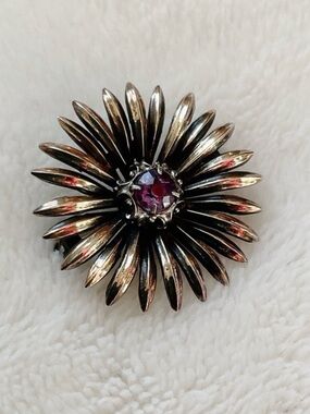 Vintage Symmetalic Sterling 14K Amethyst Starburst Brooch